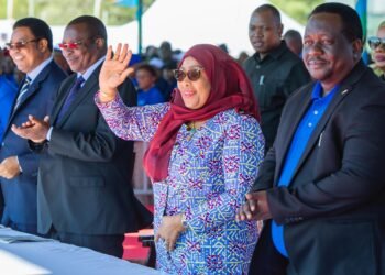 Rais Samia apandisha mshahara kwa watumishi kutoka Tsh. 370,000 hadi 500,000